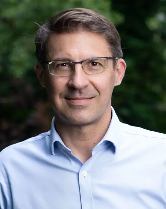 Mark Kotter headshot