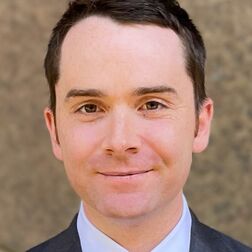 Kamber Roarke Headshot